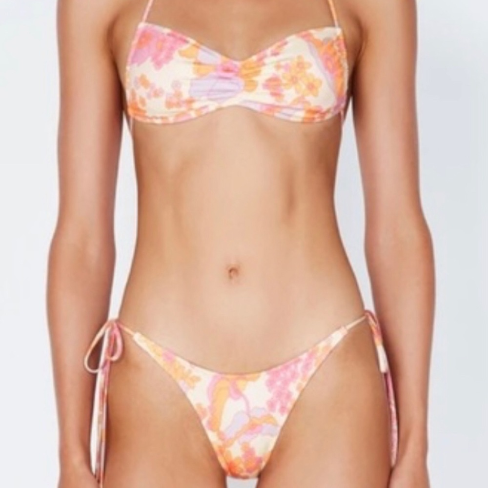 triangl bikini
